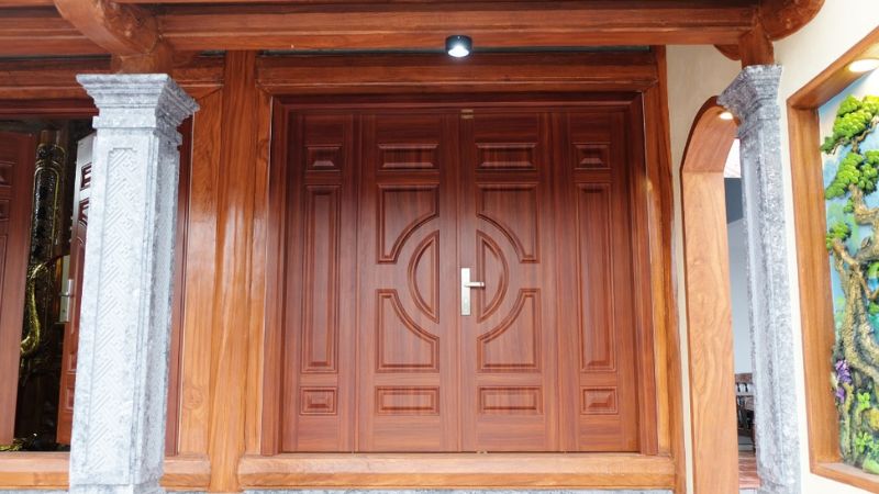Mẫu cửa phòng thờ 4 cánh